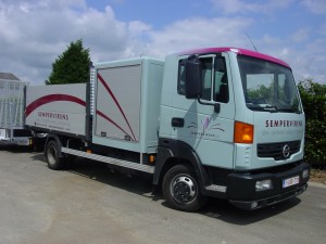lichte vrachtwagen voor onderhoudsploeg
